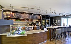 Courtyard By Marriott Dalton